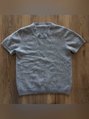 Quince 100% Cashmere Sweater